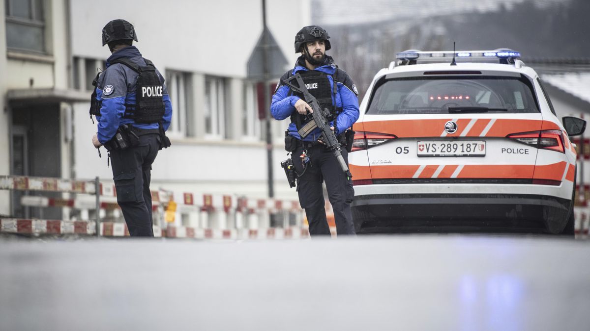 Švýcarská policie dopadla muže podezřelého z vraždy dvou lidí v Sionu